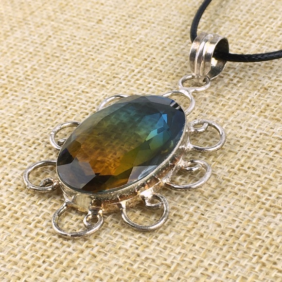 Sim Bi Color Tourmaline Pendant Necklace - Picture 4 of 12